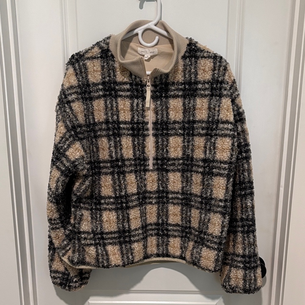 Plaid Teddy Jacket in Black and Tan